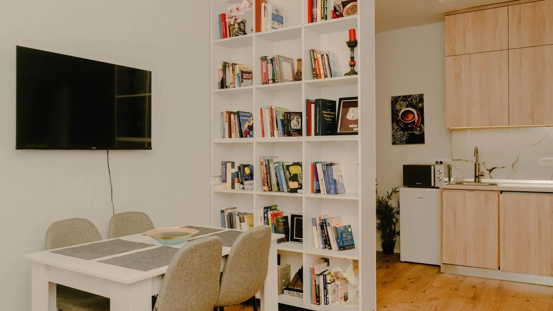 Studio Flat In Heart Of Tirana